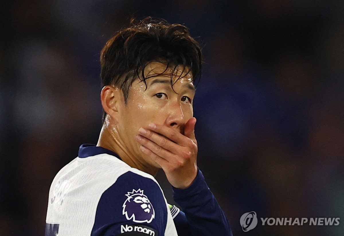 轻松打卡！孙铭徽复出7中3得到12分10助攻7抢断
