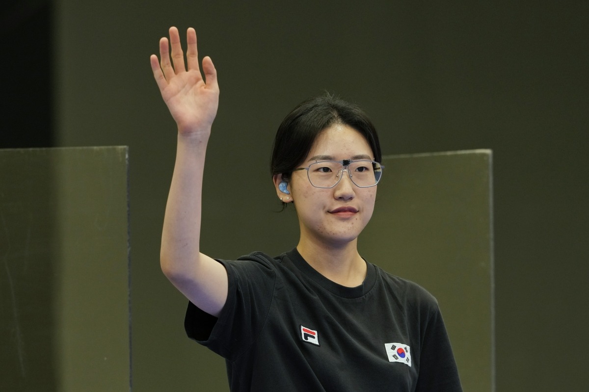 让1追4，东体：申花只用半场适应亚冠，也感谢斯帅高水平调整