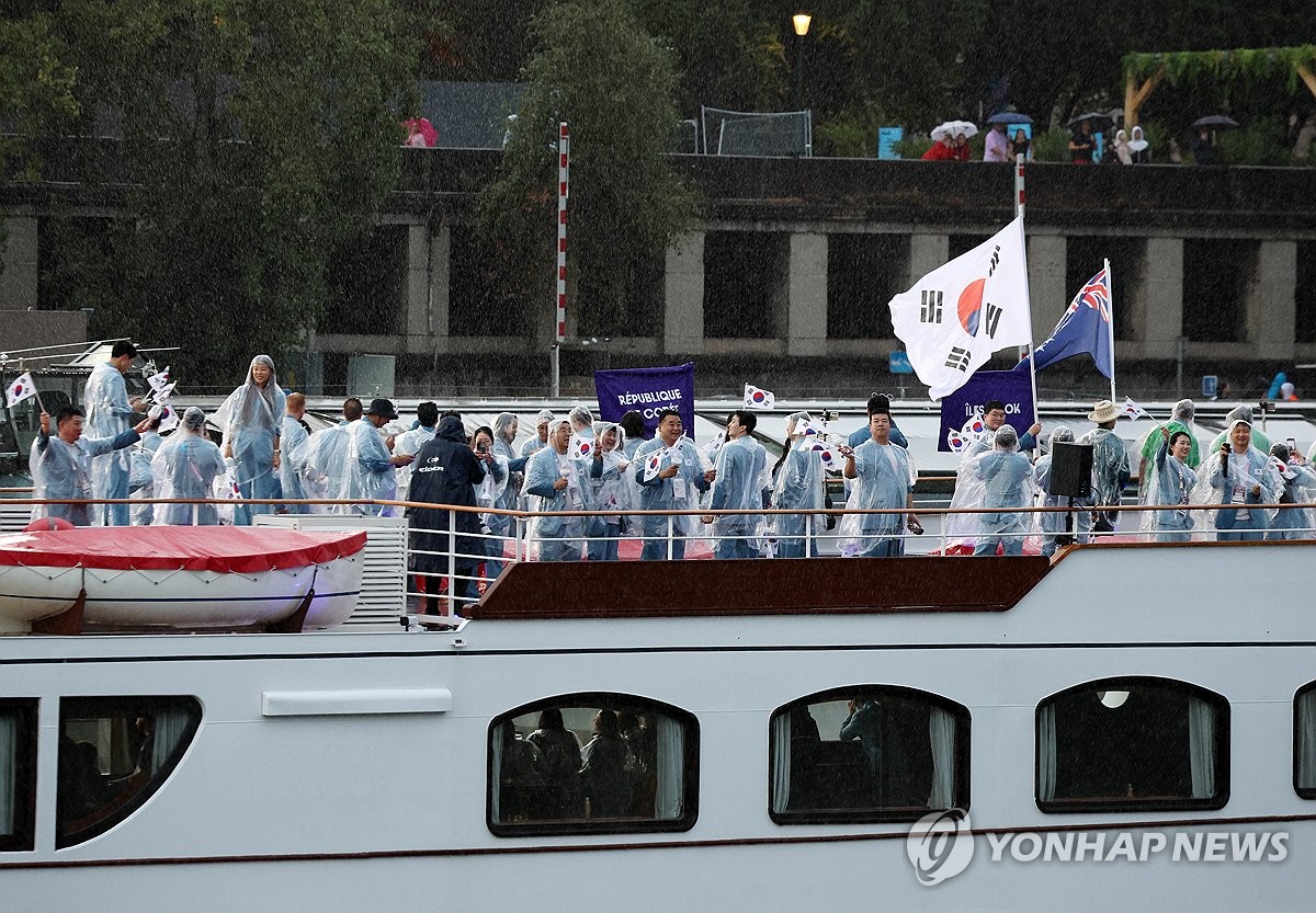 朗尼-沃克立陶宛联赛首秀8中0没有得分