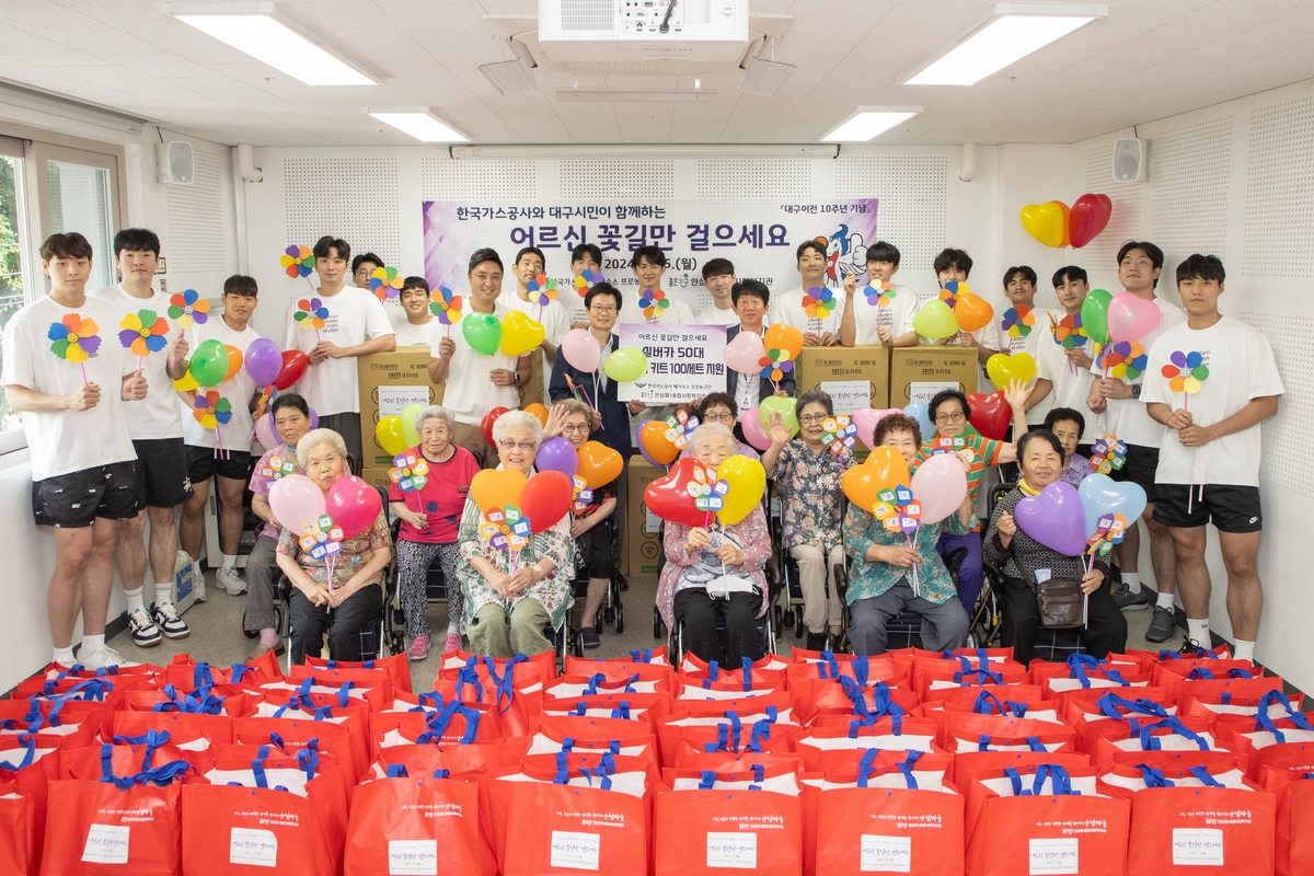 纳因戈兰：因蒙奇离开罗马但感到很后悔；孔蒂是位伟大的教练
