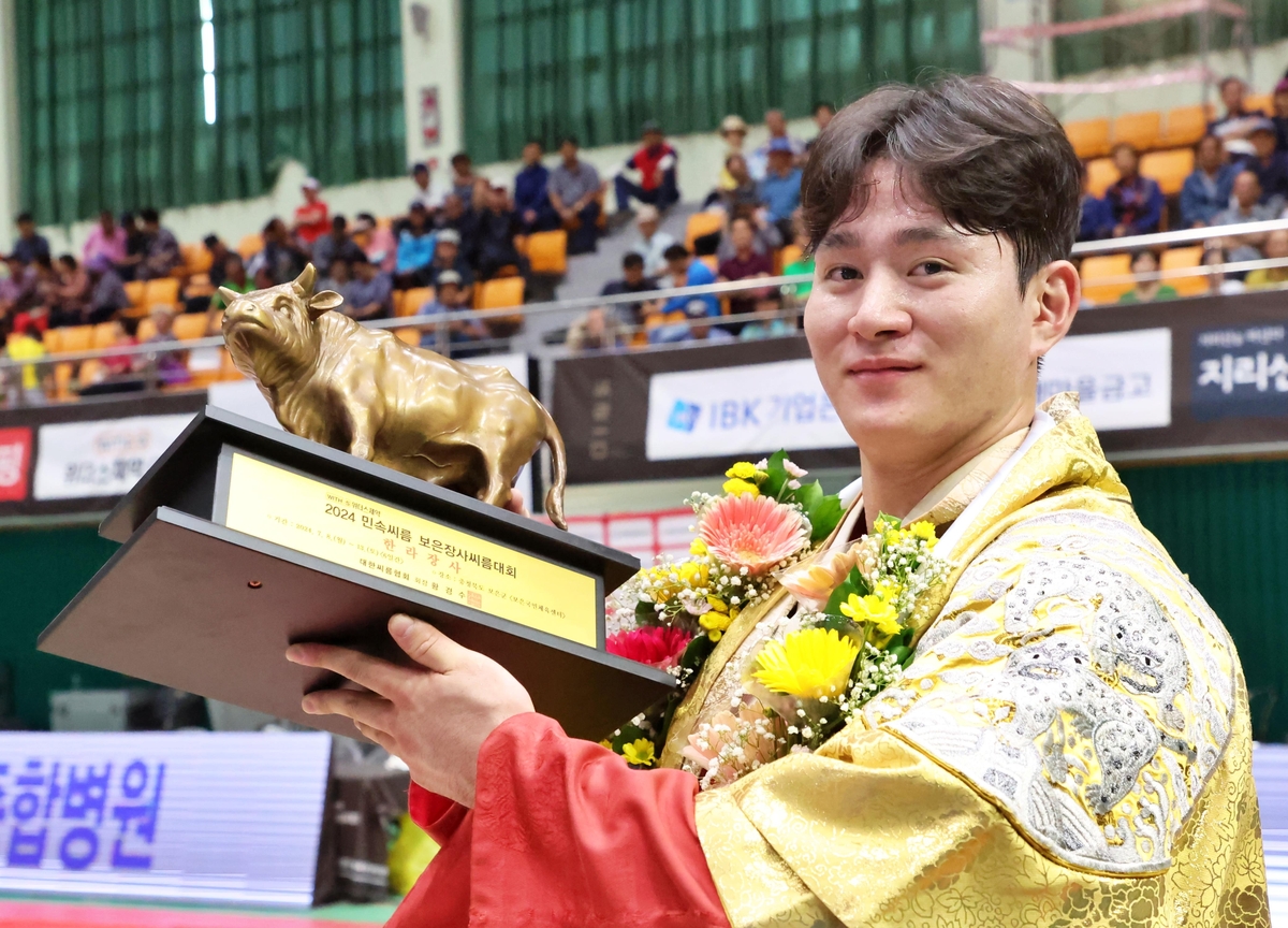 突然爆发！尼克斯第二节轰出20-2攻势，领先森林狼17分