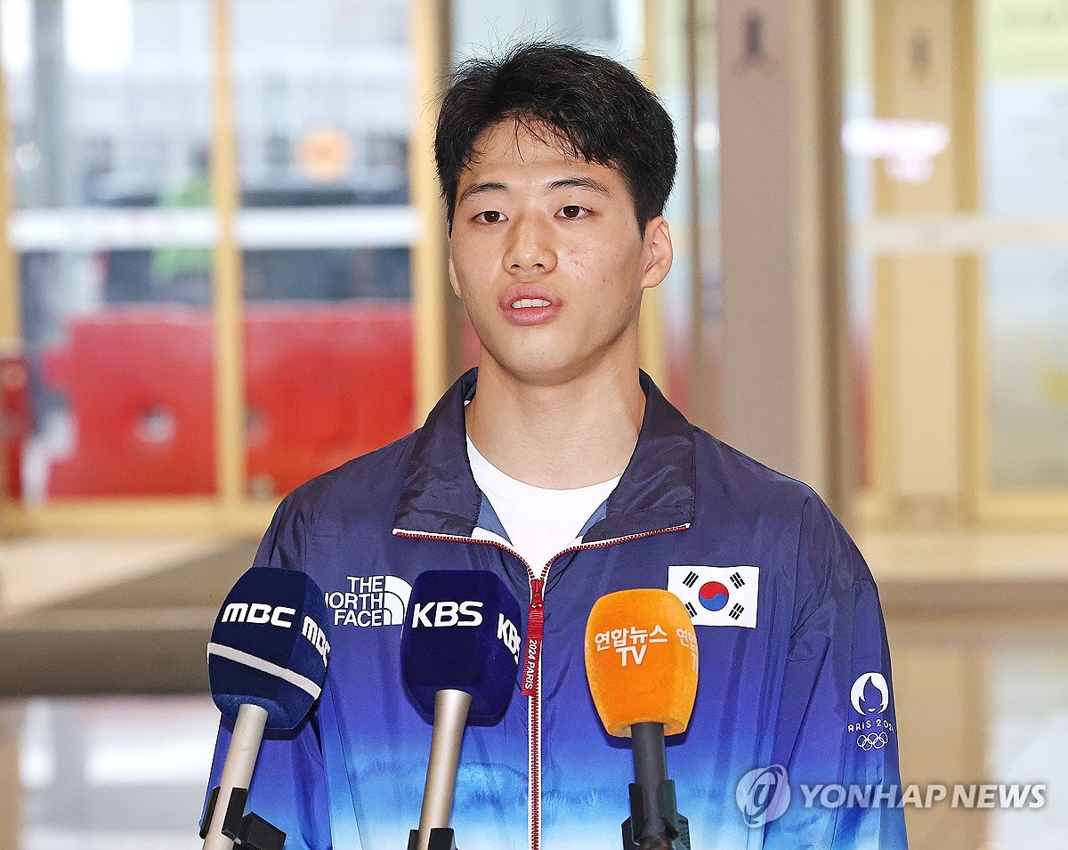字母哥：两天后去打凯尔特人 还是现在这个状态能输30分