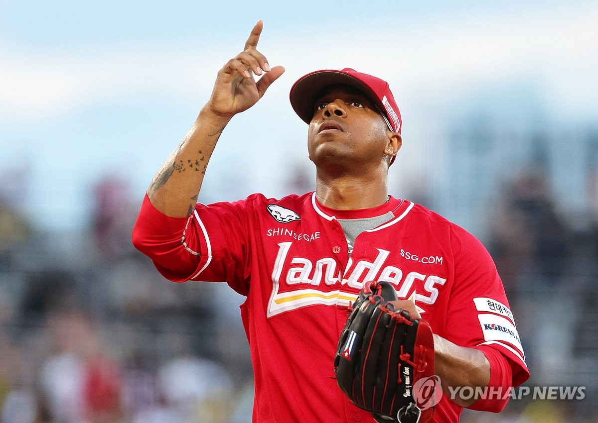 ✅浙江男篮官宣签下美籍球员科比-西蒙斯