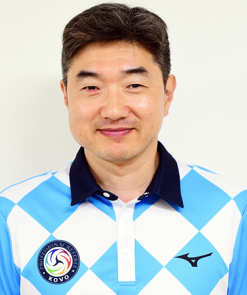 森林狼六人上双难求一胜 库里7记三分31+10勇士终结3连败