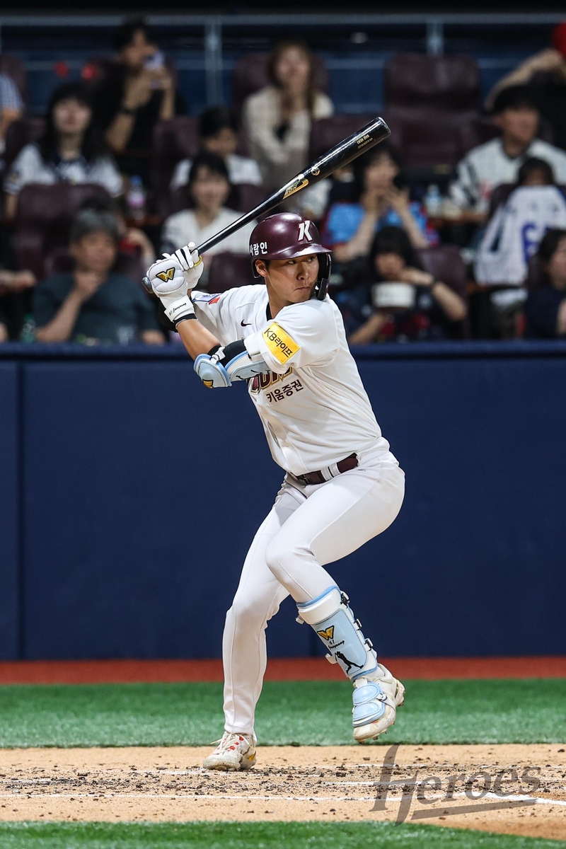 ✈️库里超远三分再进！勇士113-113战平湖人