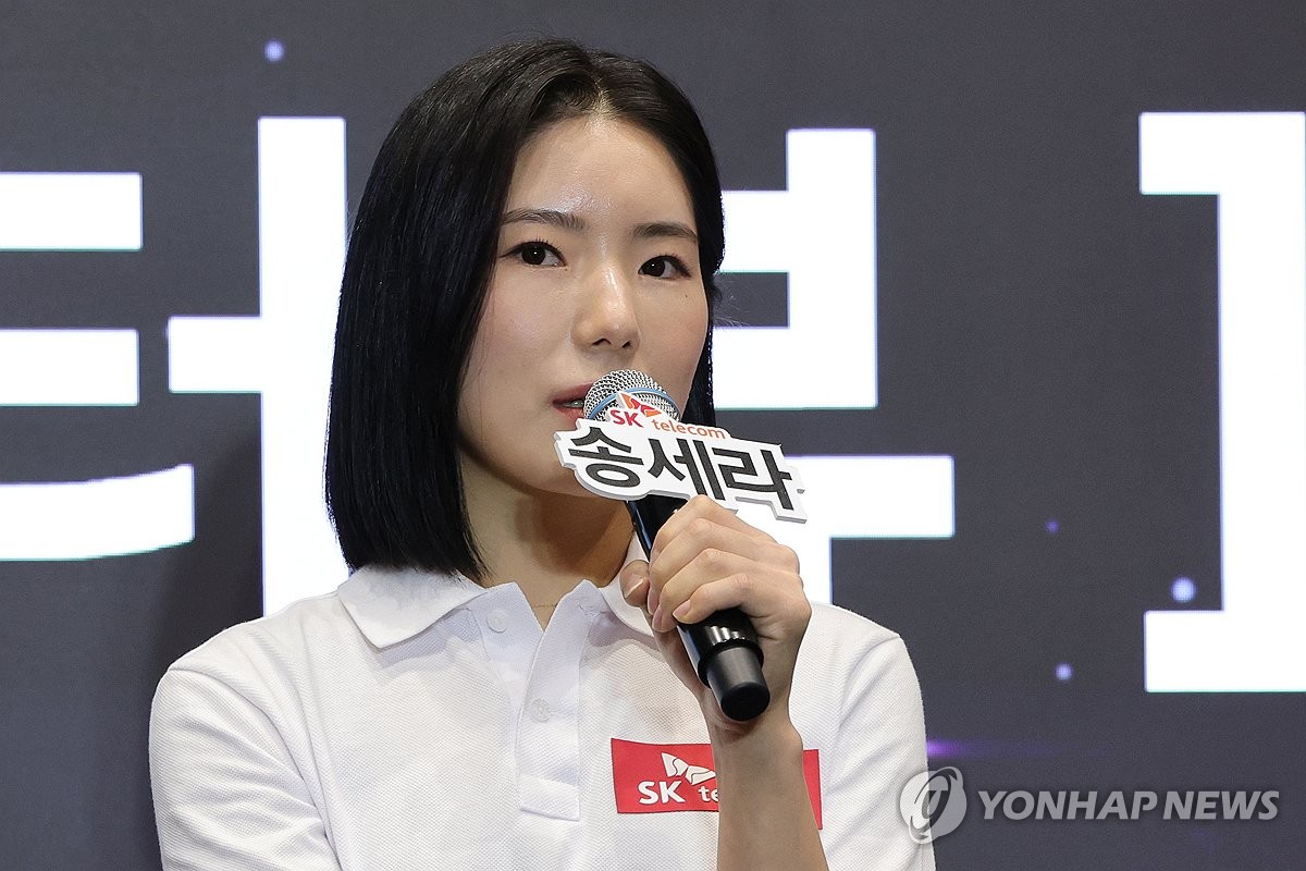巴尔扎利：弗拉霍维奇表现很好还能进步；莫塔仍在寻找平衡