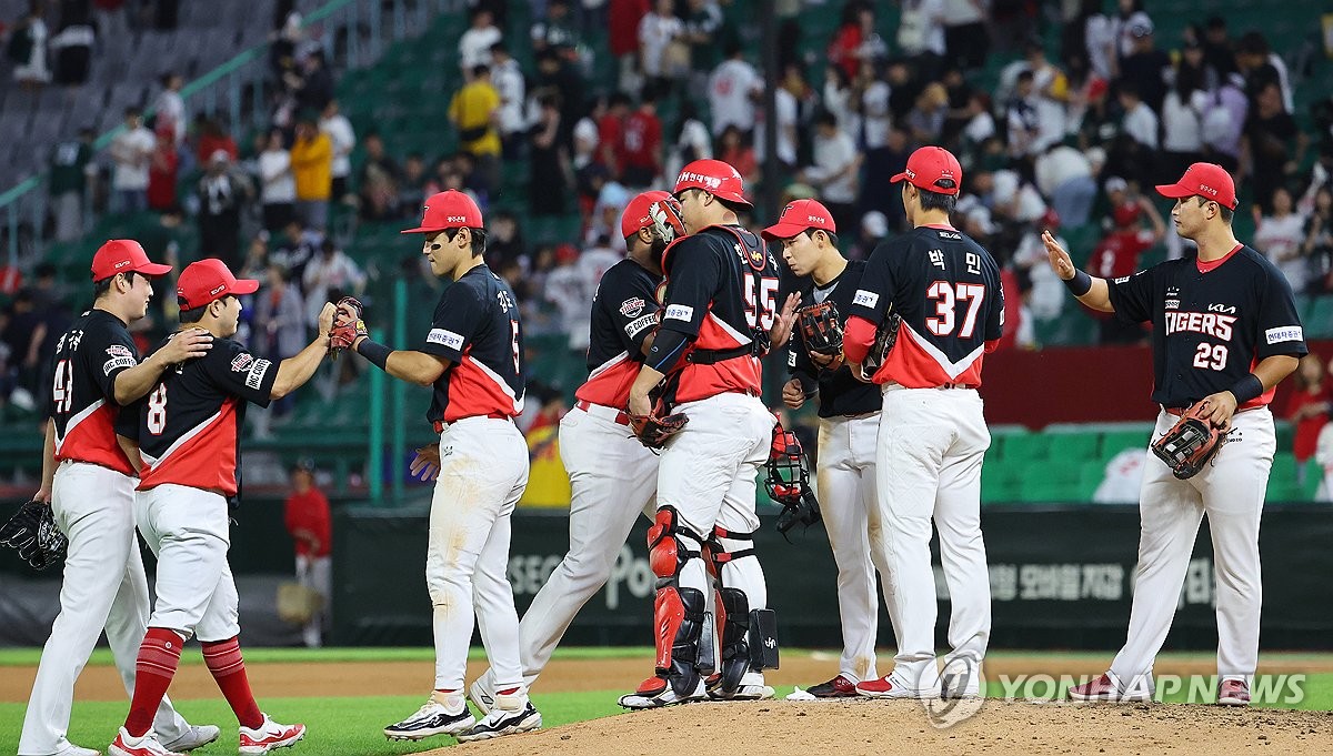 罗马vs博洛尼亚全场数据：射门数15-15，射正数5-4