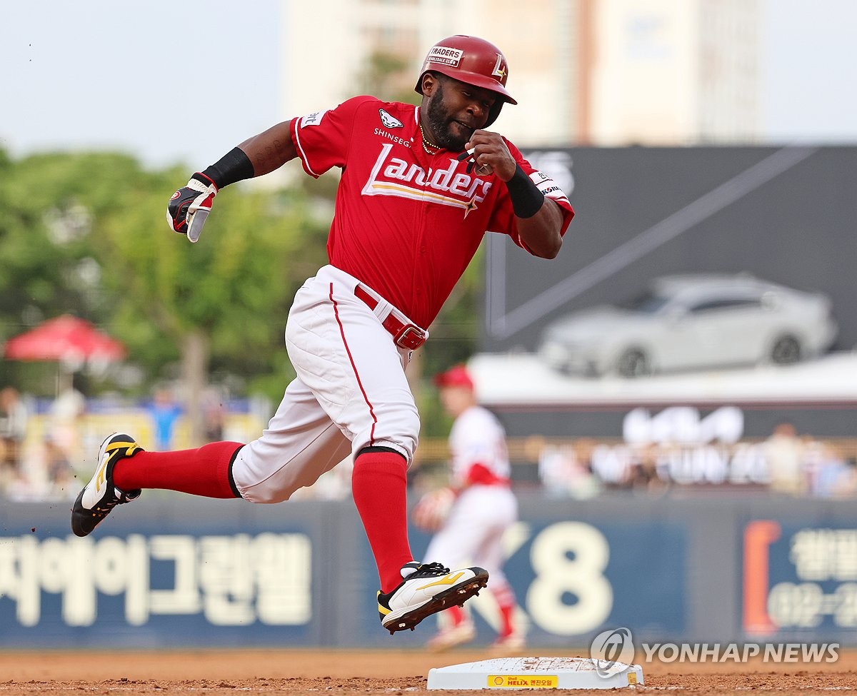 波罗再下一城！曼城主场0-3落后于热刺