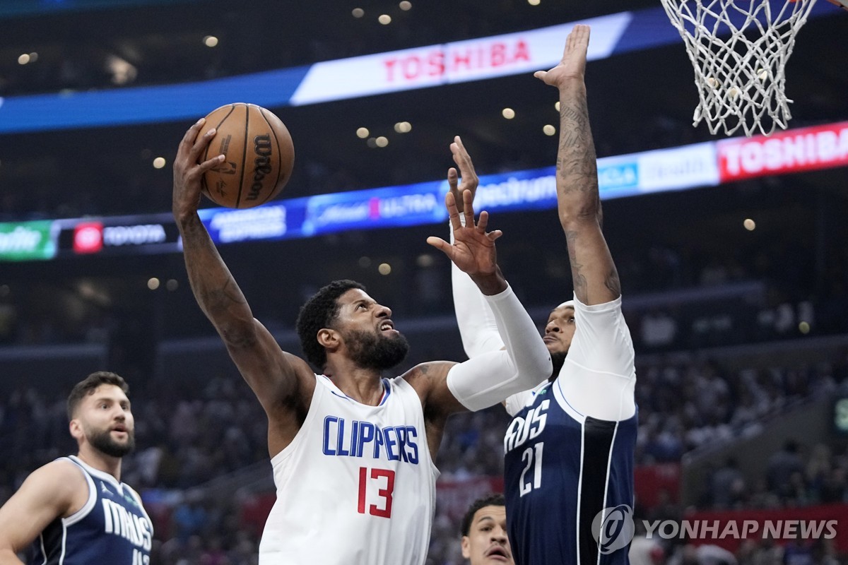 拉齐奥vs维罗纳全场数据：射门数14-7，射正数7-2
