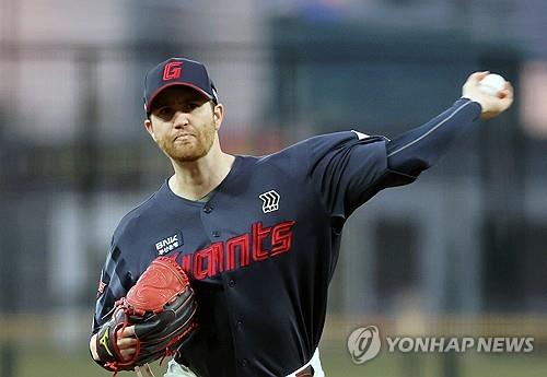 塞尔塔vs皇家社会全场数据：射门数11-7，射正数7-1